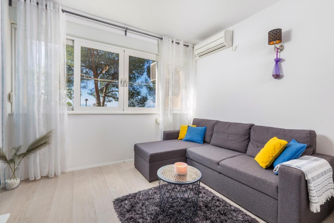 Sunny Studio Apartment With Balcony Fiume Esterno foto
